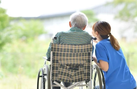 介護未経験でも高収入を実現！足立区で働く女性にピッタリの仕事をご紹介